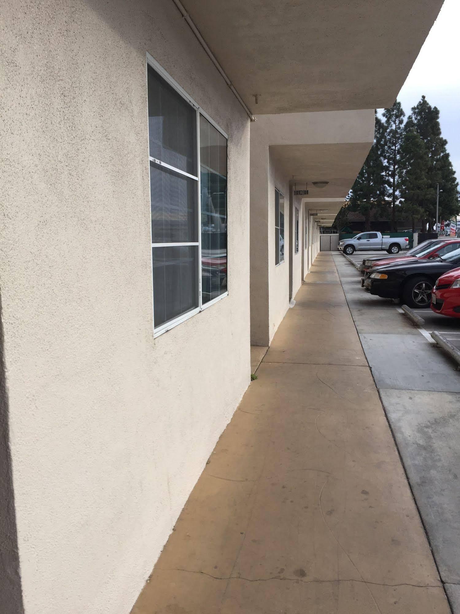 Lax Suites El Segundo Luaran gambar