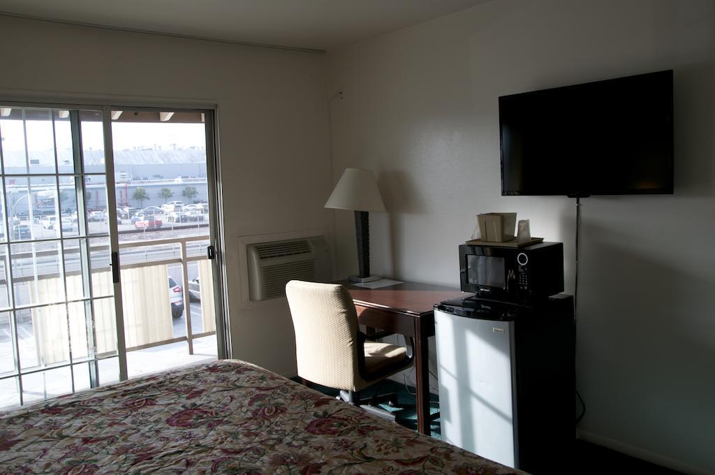 Lax Suites El Segundo Bilik gambar