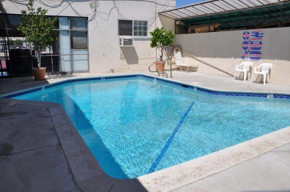 Lax Suites El Segundo Luaran gambar